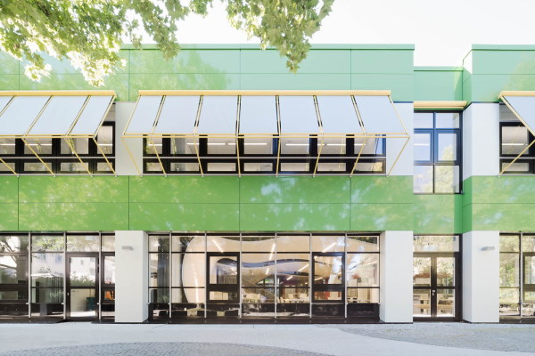 Berufsschule von Heinle, Wischer und Partner in Stuttgart