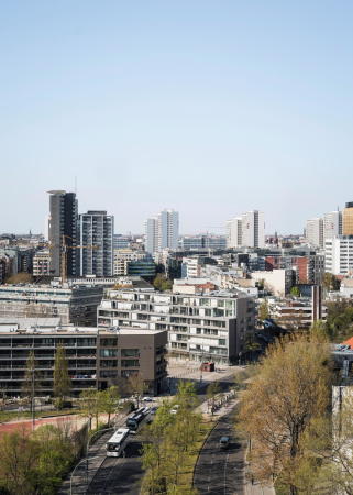 1. Preis: Metropolenhaus Am Jdischen Museum in Berlin von bfstudio (Berlin)