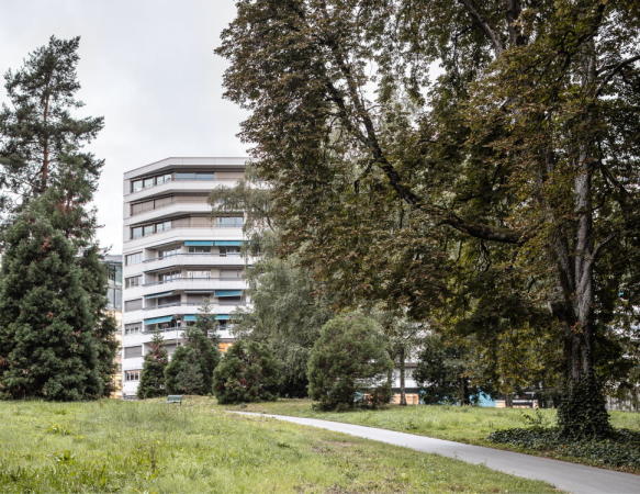 Wohnhausaufstockung von Lacroix Chessex in Genf