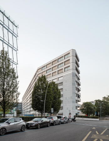 Wohnhausaufstockung von Lacroix Chessex in Genf