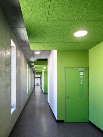 Sporthalle in R�sselsheim von Loewer + Partner