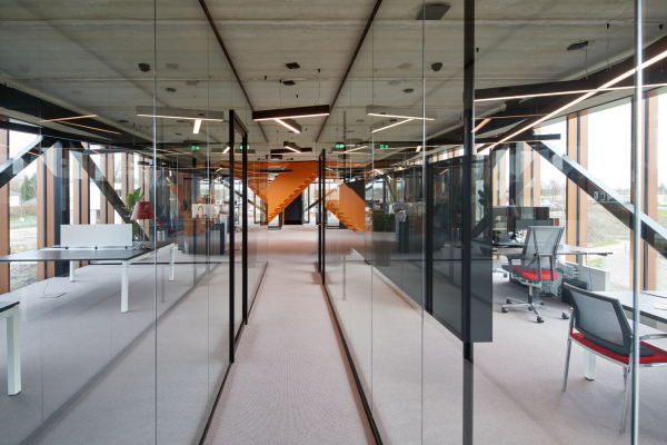 Firmensitz bei Eindhoven von Denkkamer