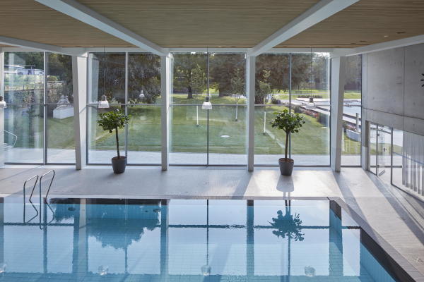 Sanierung in Stuttgart von 4a Architekten