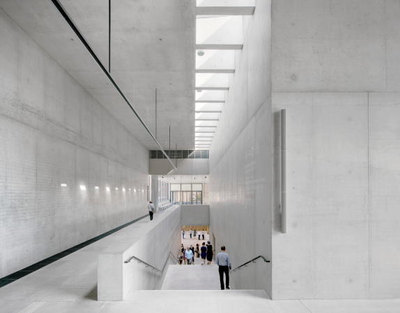 Preis: James-Simon-Galerie von David Chipperfield Architects (Berlin), Bauherrin: Stiftung Preu�ischer Kulturbesitz vertreten durch das Bundesamt f�r Bauwesen und Raumordnung