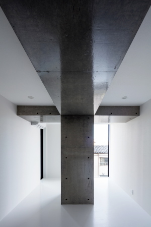 Mehrfamilienhaus von Takuya Hosokai