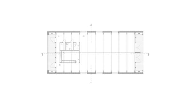Denkbar einfach: groe Halle mit eingestelltem Block fr Sanitranlagen und Heizung