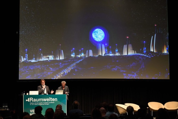 Raumwelten 2019, Panel 1: Working on the Moon