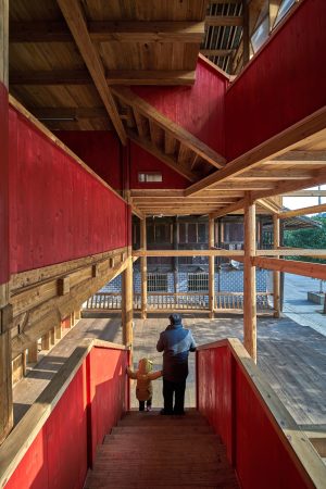 Gemeinschaftliches Dorfhaus mit Bibliothek im Sden Chinas
