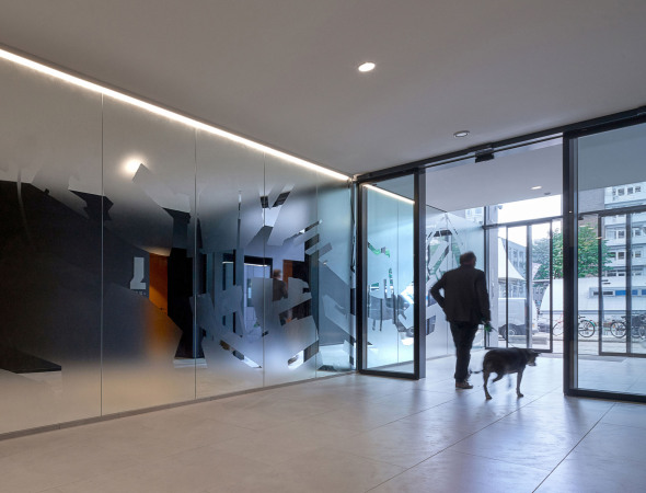 Terrassenhochhaus von Barcode Architects in Rotterdam