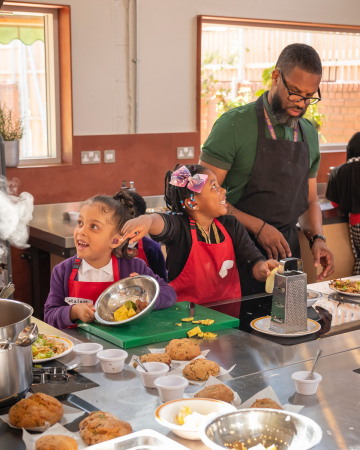 Kochschule in London von Surman Weston