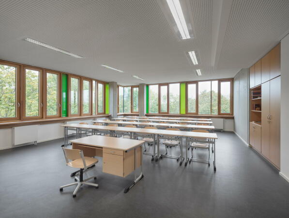 Schule von Ackermann + Renner in Kln