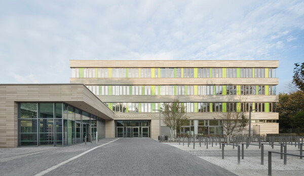 Schule von Ackermann + Renner in Köln