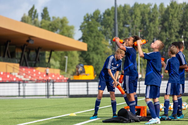 Fuballakademie in Rotterdam von MoederscheimMoonen