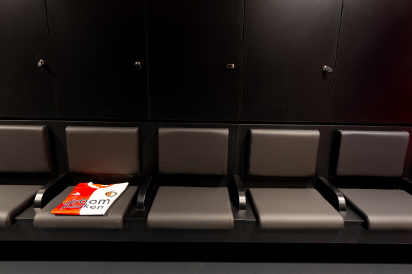 Fuballakademie in Rotterdam von MoederscheimMoonen