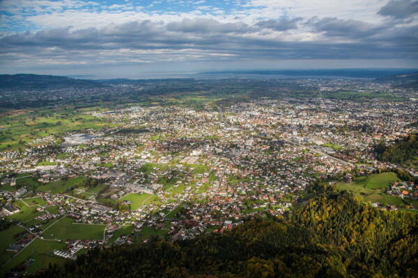 Zersiedelte Landschaft: Luftbild von Dornbirn 2017.