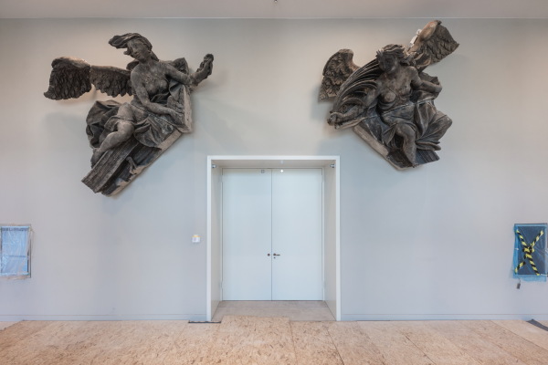 Genien der fr�heren Hohenzollerntreppe im Foyer zum Skulpturensaal. Foto: Alexander Hartmann