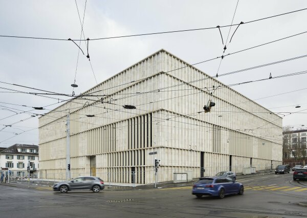 Blick von Sdosten auf den 23.300 Quadratmeter Bruttogeschossflche umfassenden Erweiterungsbau des Kunsthaus Zrich. Die Baukosten betrugen 191 Millionen Euro. Offizielle Erffnung soll im Herbst 2021 sein.