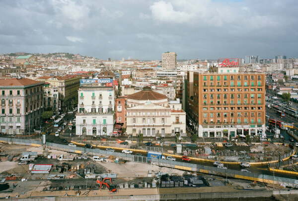 Gebude an der Ecke der Piazza Municipio, Marcello Canino, 19501953 Cyrille Weiner