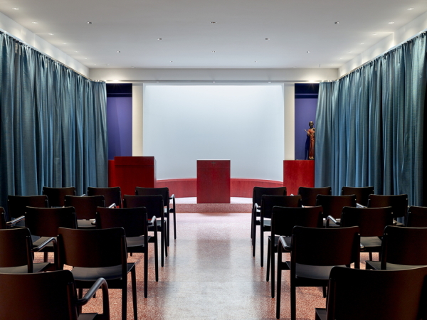 Hofgebude in Zrich von Knorr & Prckhauer