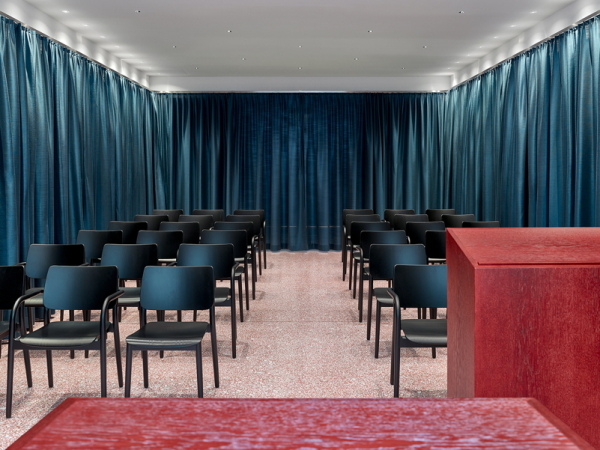 Hofgebude in Zrich von Knorr & Prckhauer