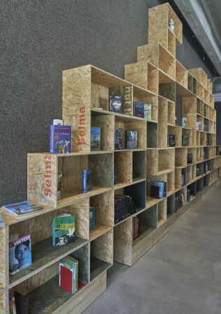 Stadtteilzentrum in G�teborg von White Arkitekter