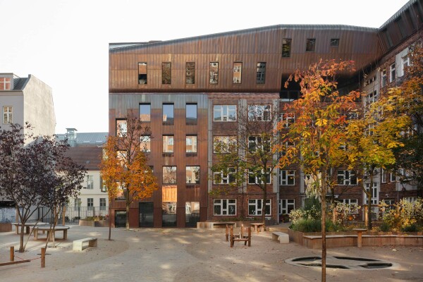 Sauerbruch Hutton erweitern Schule in Berlin