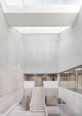 Sportzentrum in berlingen von Wulf Architekten