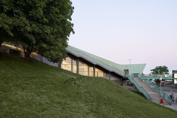 Sanierung von Trapez Architektur in Hamburg