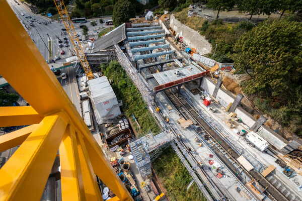 Sanierung von Trapez Architektur in Hamburg