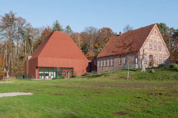 Museumserweiterung von Freitag Hartmann Architekten in Syke