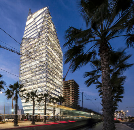 Brohochhaus in Casablanca von Morphosis