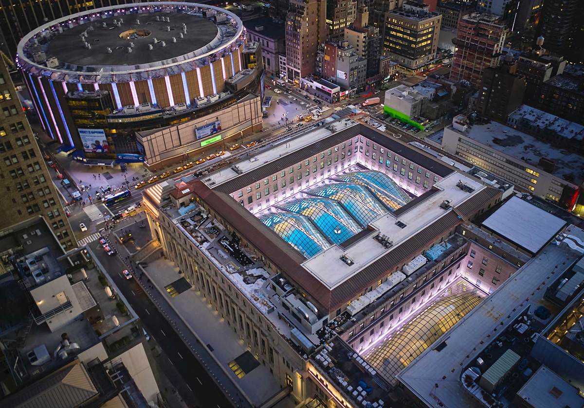 Licht für die Penn Station
 - Moynihan Train Hall in New York von SOM