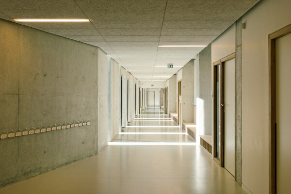 Schulzentrum bei Paris von Dietmar Feichtinger Architectes