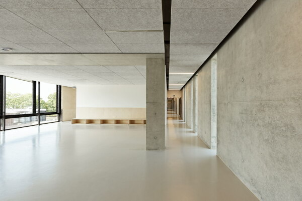 Schulzentrum bei Paris von Dietmar Feichtinger Architectes