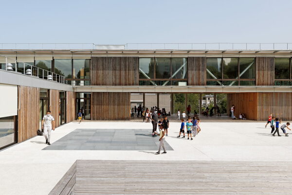 Schulzentrum bei Paris von Dietmar Feichtinger Architectes