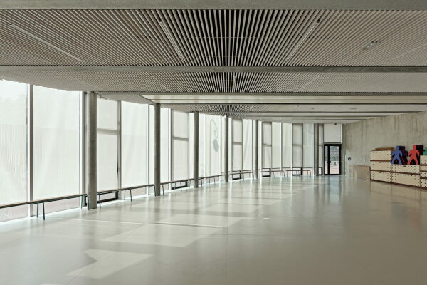 Schulzentrum bei Paris von Dietmar Feichtinger Architectes