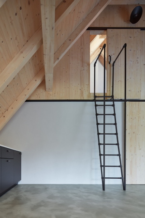 Holzhaus in Nordbhmen von mjlk architekti