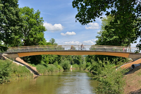 Nominiert: Stuttgarter Holzbrücke an der Birkelspitze in Weinstadt; Entwurf: Thorsten Helbig, Knippers Helbig