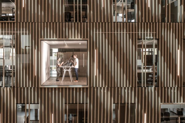 Firmensitz bei Fribourg von IttenBrechb�hl