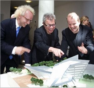 Libeskind stellt Plne fr Audimax in Lneburg vor