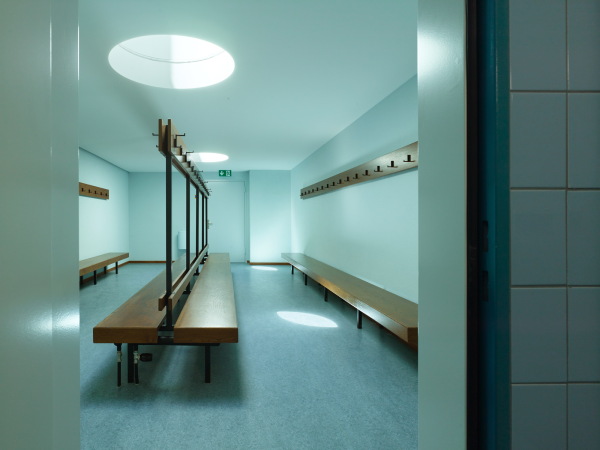 Sporthalle in Basel von MET Architects