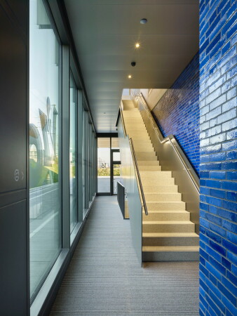 Busdepot samt Schule in Wetzikon von D�rig