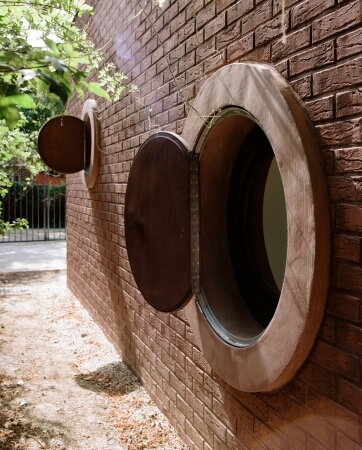 Klubhaus fr Bogenschtzen von Boman in Fontenay-aux-Roses