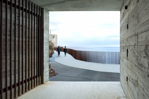 Kstenpromenade in Bastia von Dietmar Feichtinger Architectes