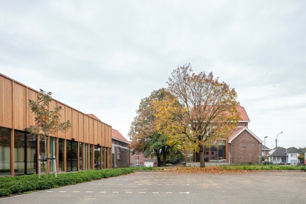 Kulturzentrum in Belgien von a2o Architecten