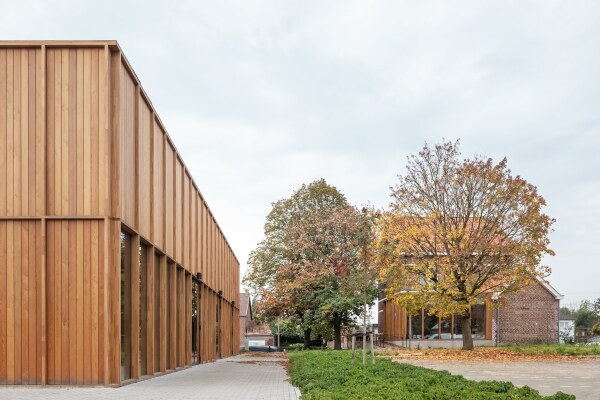 Kulturzentrum in Belgien von a2o Architecten