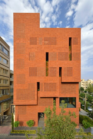 Firmensitz in Teheran von Hooba Design