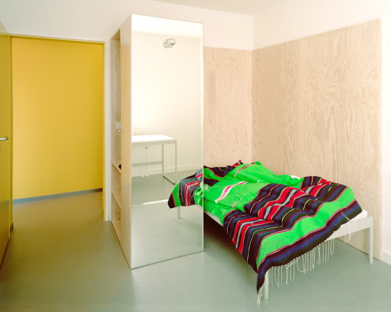 Sanierung eines Studentenwohnheims in Berlin von Muck Petzet Architekten