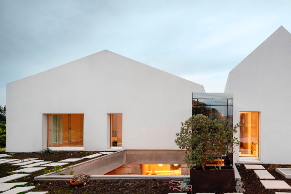 Umbau von Paulo Merlini Architectos in Portugal