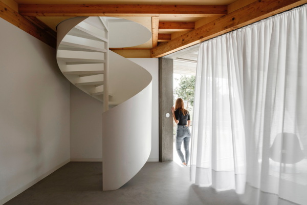 Umbau von Paulo Merlini Architectos in Portugal